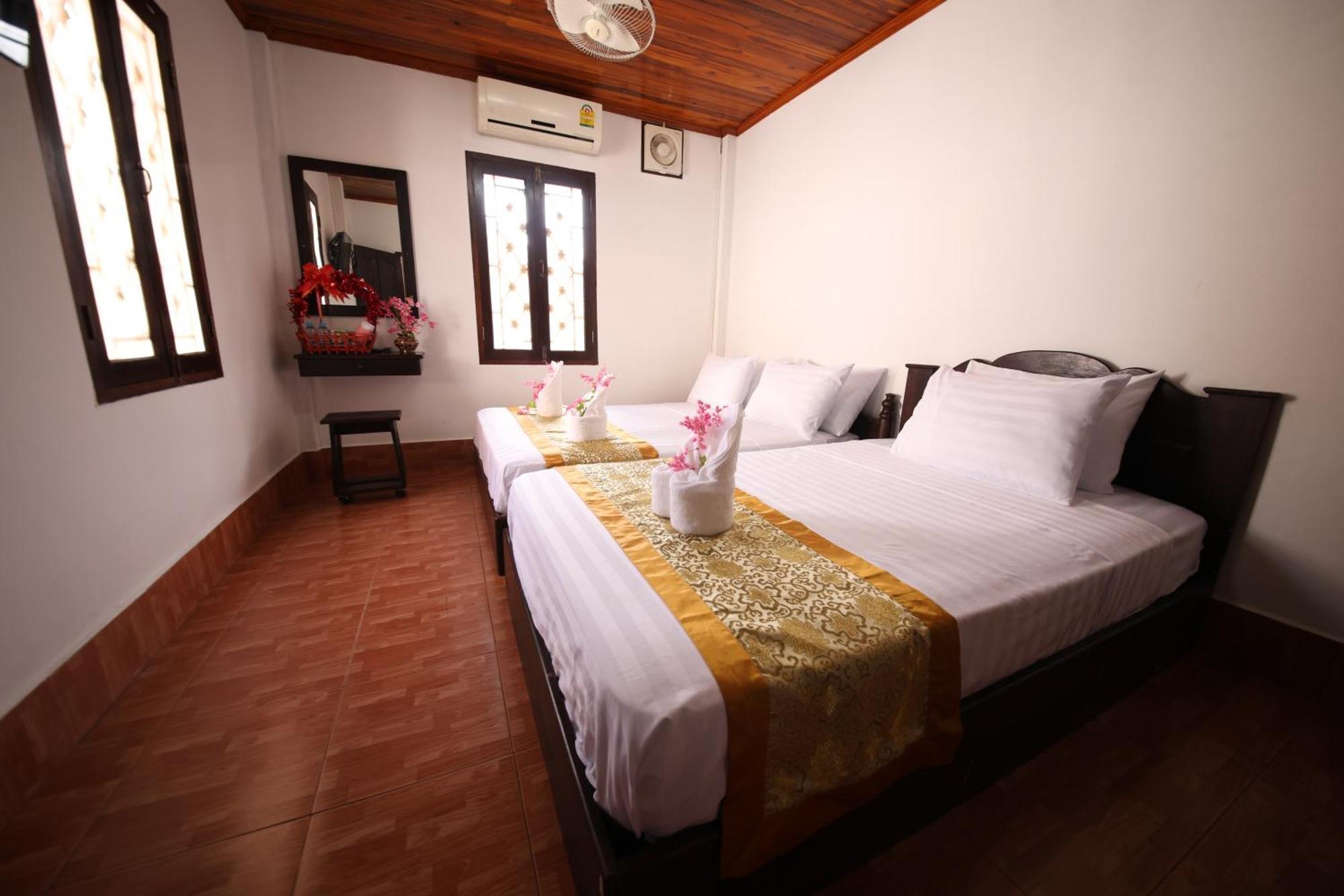 Nirasim Villa Luang Prabang Esterno foto
