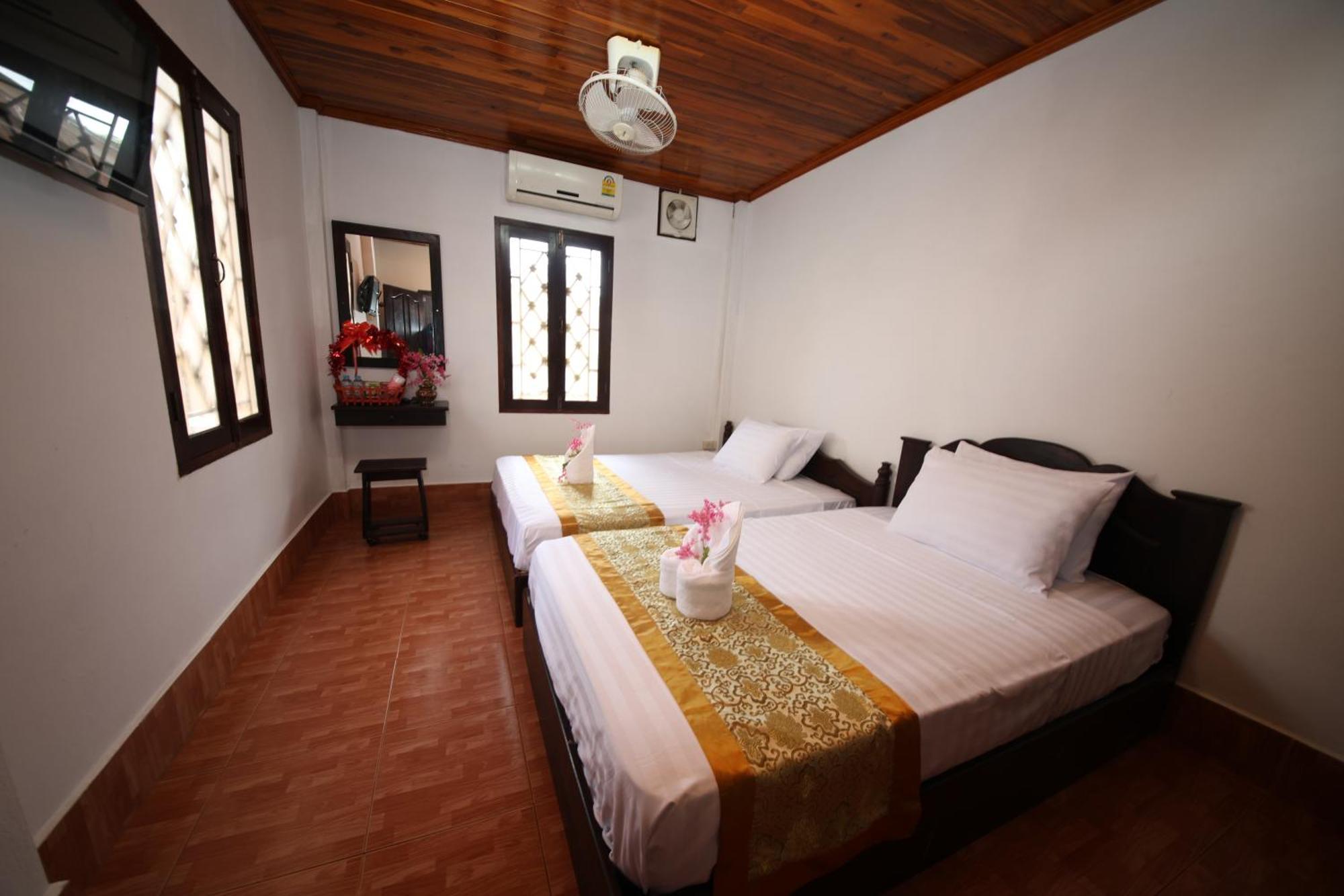 Nirasim Villa Luang Prabang Esterno foto
