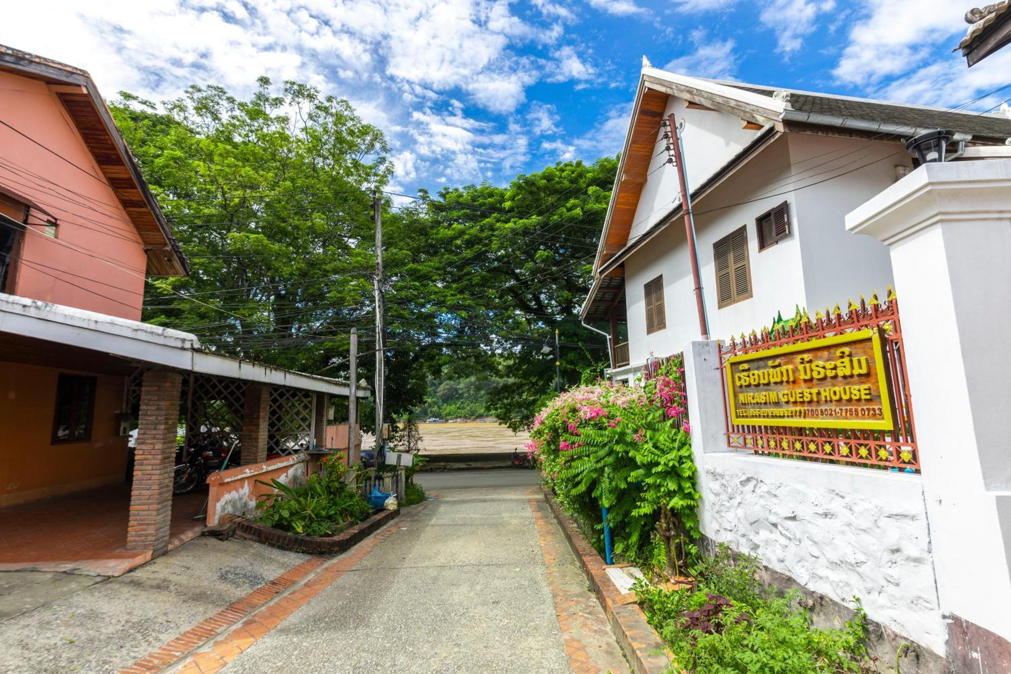 Nirasim Villa Luang Prabang Esterno foto