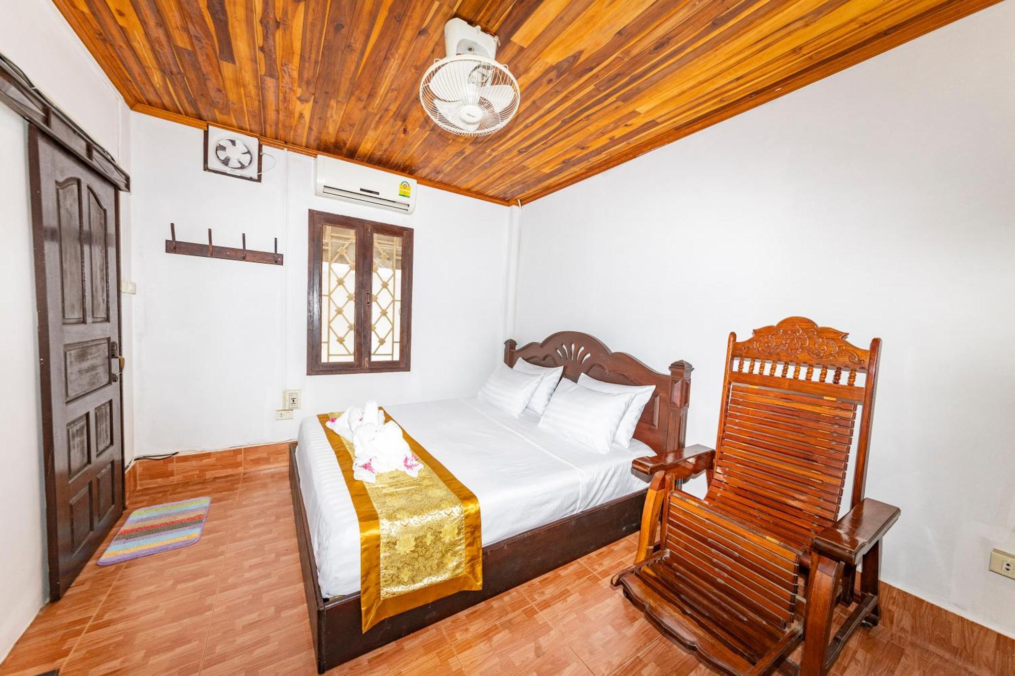 Nirasim Villa Luang Prabang Esterno foto