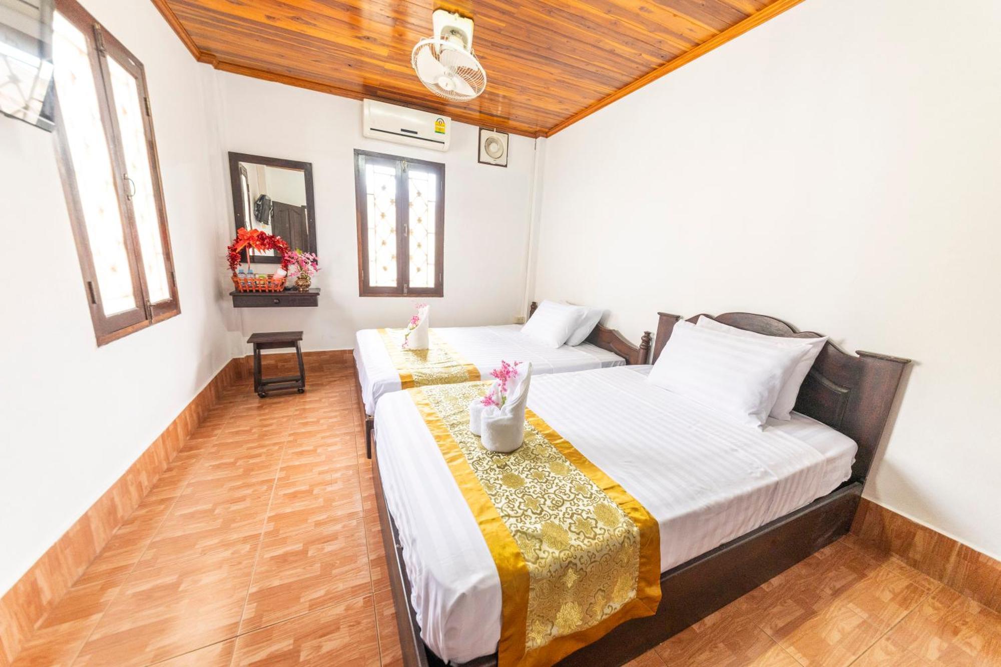 Nirasim Villa Luang Prabang Esterno foto