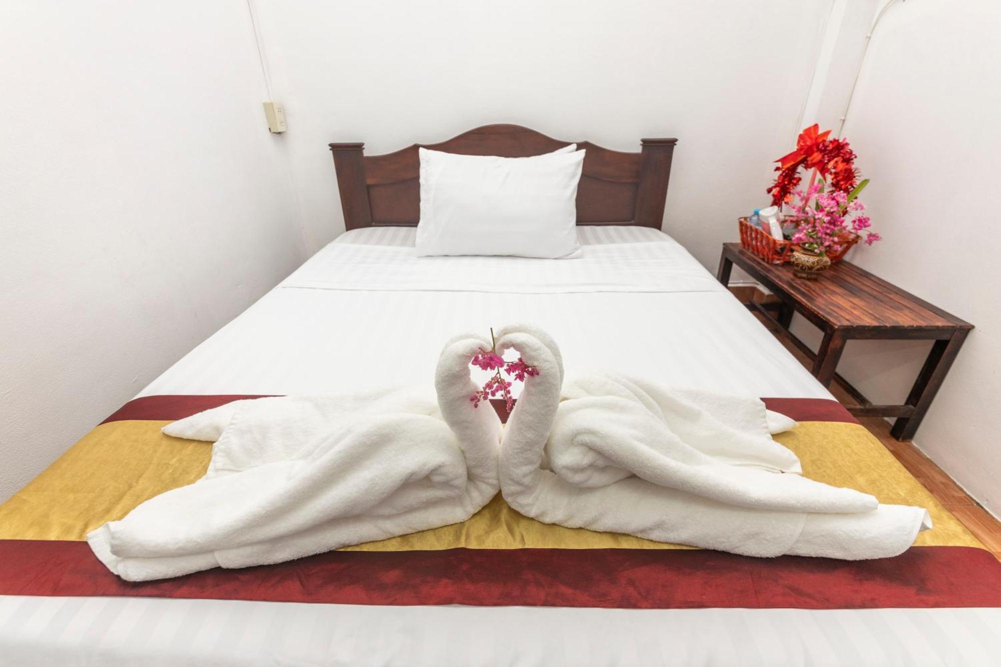 Nirasim Villa Luang Prabang Esterno foto